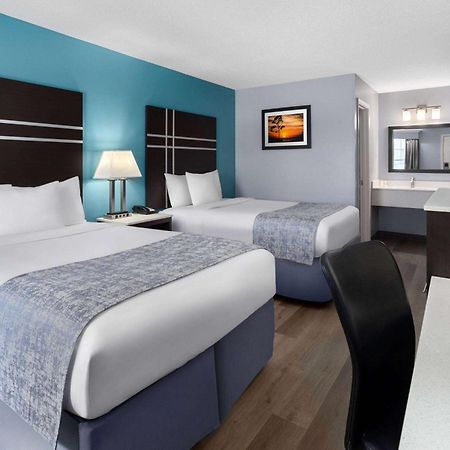 Baymont By Wyndham Brunswick Ga Hotel Exterior foto